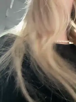 blonde exe online show from 05/18/26, 03:18