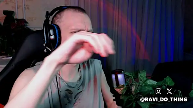 Snapshot of ravi_olle chatting on 04/04/26, 04:37 ravi olle online show from 04/04/26, 04:37