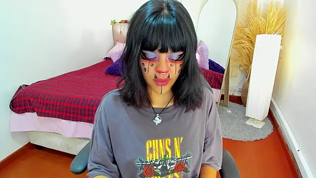 Snapshot of Nahemot_sadish chatting on 02/24/26, 12:58 Nahemot sadish online show from 02/24/26, 12:58