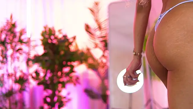 Snapshot of ExoticTala chatting on 02/26/26, 10:14 ExoticTala online show from 02/26/26, 10:14