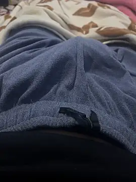 Snapshot of bigdick_bigcum1 chatting on 02/05/26, 03:05 bigdick bigcum1 online show from 02/05/26, 03:05