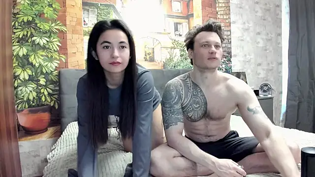  littleangie  online show from 04/28/26, 03:44