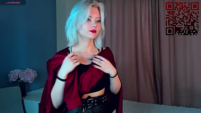 GoldenLenarz online show from 04/07/26, 11:10