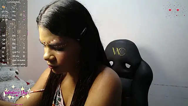 yaazhinii online show from 02/16/26, 12:12