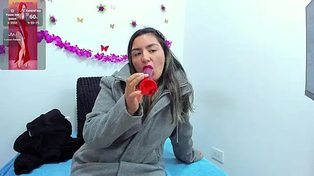 Snapshot of lexyy24 chatting on 02/12/26, 02:23 lexyy24 online show from 02/12/26, 02:23