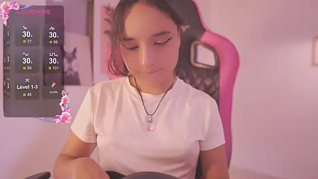  emily jonexs online show from 06/18/26, 08:24