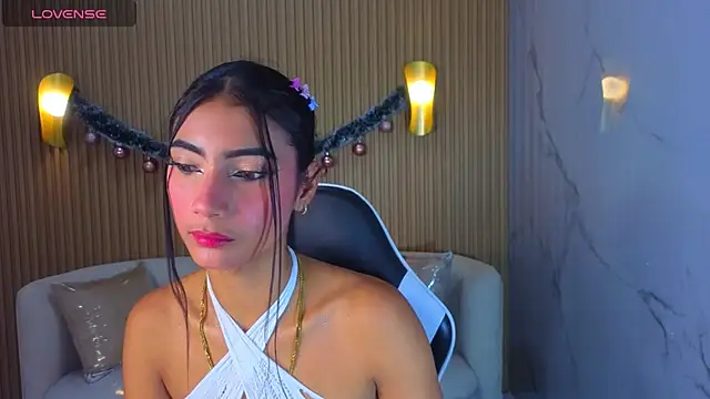 Perla Moon Tx online show from 02/07/26, 12:42