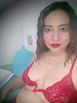 Snapshot of Nyssa_Coil chatting on 02/24/26, 04:10 Nyssa Coil online show from 02/24/26, 04:10