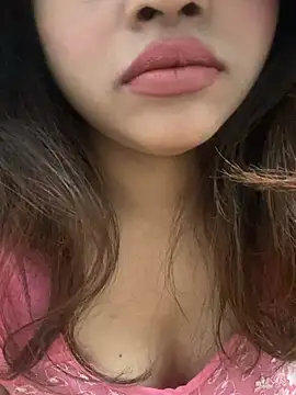 Snapshot of riya_sharma11 chatting on 02/10/26, 08:46 riya sharma11 online show from 02/10/26, 08:46