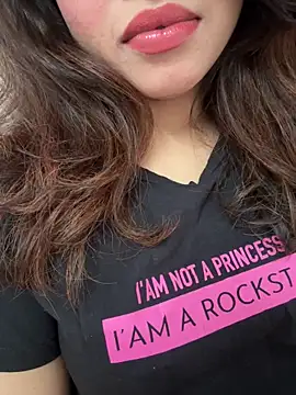 Snapshot of riya_sharma11 chatting on 02/19/26, 11:50 riya sharma11 online show from 02/19/26, 11:50