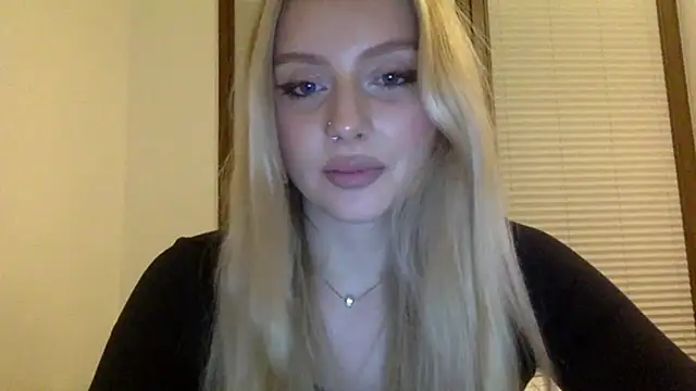 MayaWetDream online show from 05/12/26, 08:17