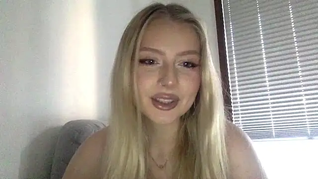 MayaWetDream online show from 06/21/26, 05:15