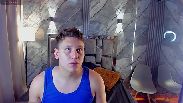 Manson and Zoe online show from 04/16/26, 11:33