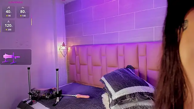 Naomi-Thompson online show from 02/24/26, 08:18