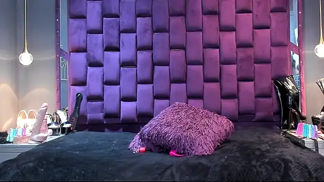 SiennaSuarez online show from 03/23/26, 07:18