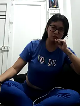 Dahlia-Rose online show from 02/25/26, 03:16