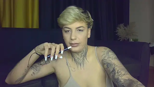 Kiarajojo online show from 04/25/26, 08:06