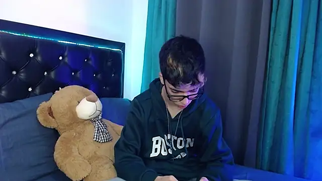 gabriel x18 online show from 02/15/26, 05:04