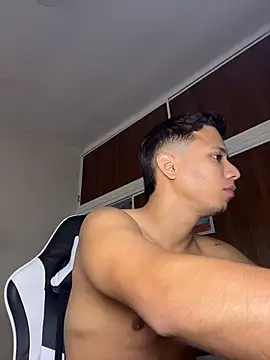 Snapshot of Gael_Velaryx chatting on 02/05/26, 03:38 Gael Velaryx online show from 02/05/26, 03:38