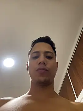 Snapshot of Gael_Velaryx chatting on 02/10/26, 01:26 Gael Velaryx online show from 02/10/26, 01:26