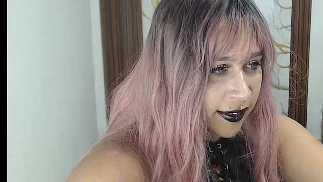 Snapshot of valen_ros chatting on 03/02/26, 06:59 valen ros online show from 03/02/26, 06:59