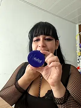 valen ros online show from 06/17/26, 06:27