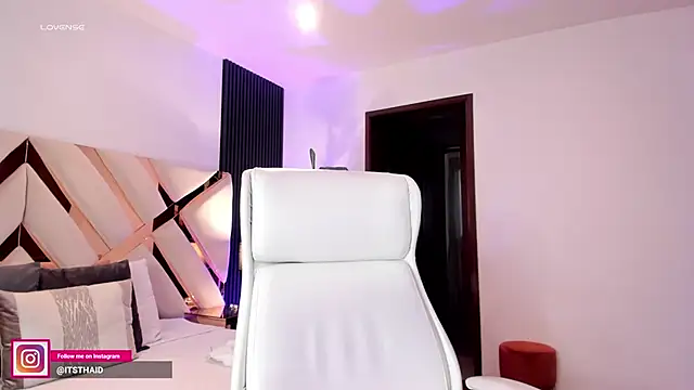 Snapshot of missthailand_ chatting on 02/26/26, 10:20 missthailand online show from 02/26/26, 10:20