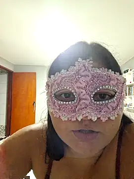 GatinhaGarota online show from 02/05/26, 10:14