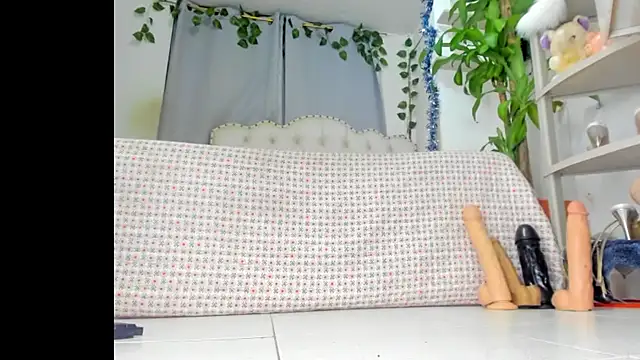 Snapshot of sweet_supreme chatting on 02/11/26, 11:21 sweet supreme online show from 02/11/26, 11:21