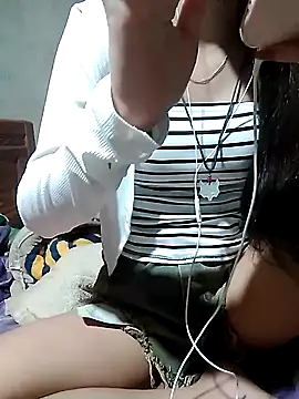 DoliceGirl2k online show from 04/07/26, 11:15