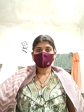 Snapshot of Dipti_thakur chatting on 02/26/26, 11:26 Dipti thakur online show from 02/26/26, 11:26