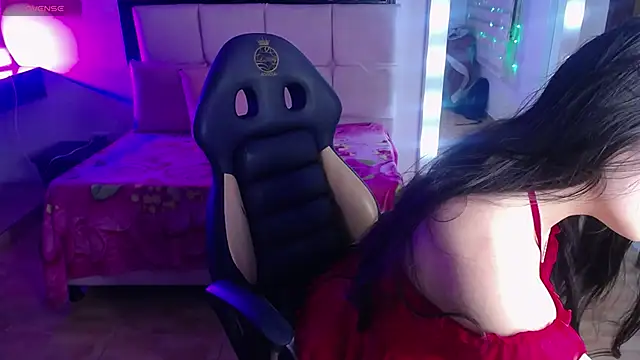 Snapshot of Katia_pretty_x chatting on 02/14/26, 04:26 Katia pretty x online show from 02/14/26, 04:26