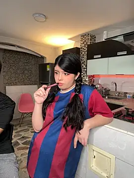 EmilyAndAndrew online show from 04/04/26, 03:38