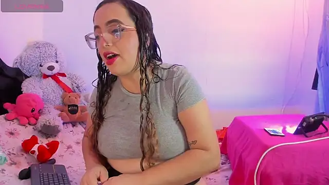 Stacy millerr1 online show from 04/03/26, 10:41