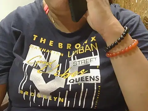 GangbangCouple online show from 05/26/26, 11:06