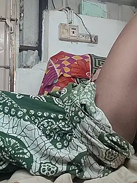 Sweet-runi online show from 04/05/26, 07:05