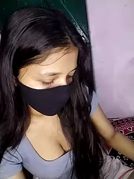 Naina-hott online show from 04/11/26, 06:56