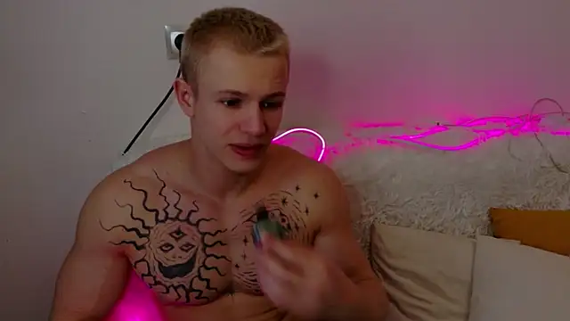 SterlingNoir online show from 02/06/26, 01:36