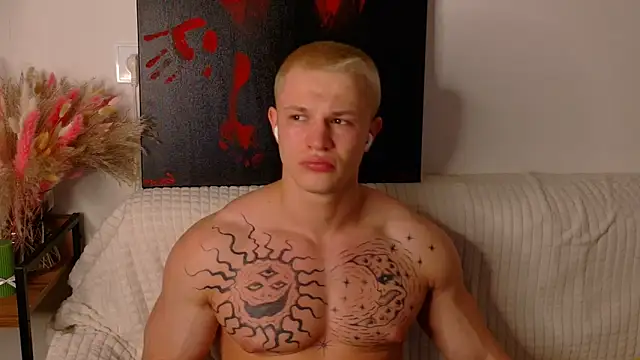 SterlingNoir online show from 03/07/26, 09:23