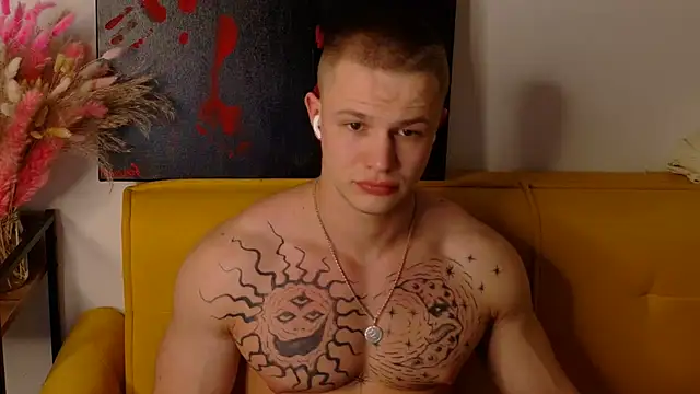 SterlingNoir online show from 04/01/26, 10:18