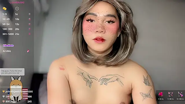 Kelly Mckinney online show from 04/05/26, 06:21