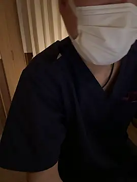 shizuku-kun211 online show from 02/17/26, 05:08