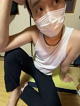 shizuku-kun211 online show from 04/18/26, 12:42