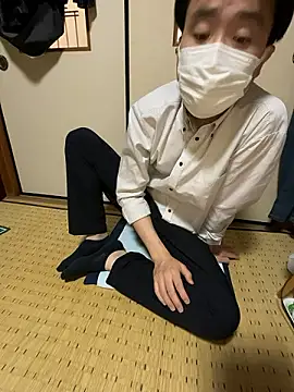 Snapshot of shizuku-kun211 chatting on 05/13/26, 02:42 shizuku-kun211 online show from 05/13/26, 02:42