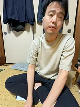 shizuku-kun211 online show from 06/20/26, 08:22