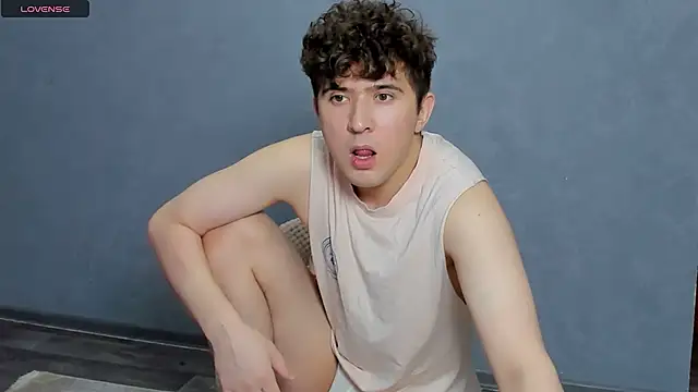 Johnny Big Ass online show from 03/09/26, 06:01