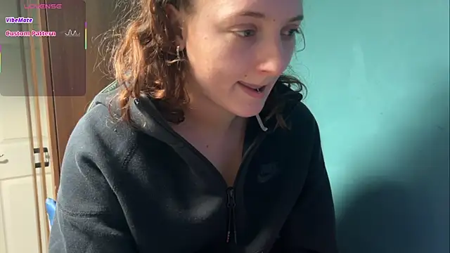 Snapshot of JadeAlexis403 chatting on 02/16/26, 11:28 JadeAlexis403 online show from 02/16/26, 11:28