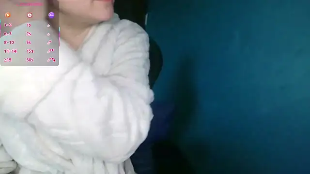 Snapshot of JadeAlexis403 chatting on 02/21/26, 08:37 JadeAlexis403 online show from 02/21/26, 08:37