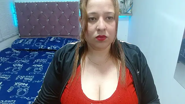 Snapshot of kataleyamilf69 chatting on 02/26/26, 12:48 kataleyamilf69 online show from 02/26/26, 12:48