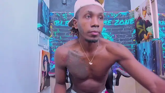 Jeanpieroo26 online show from 02/18/26, 07:21